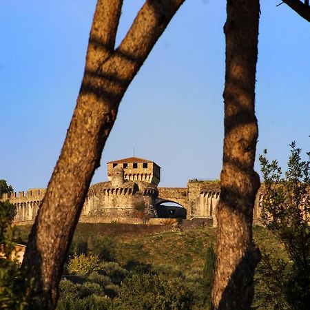 A Casa Di Leda Daire Sarzana Dış mekan fotoğraf