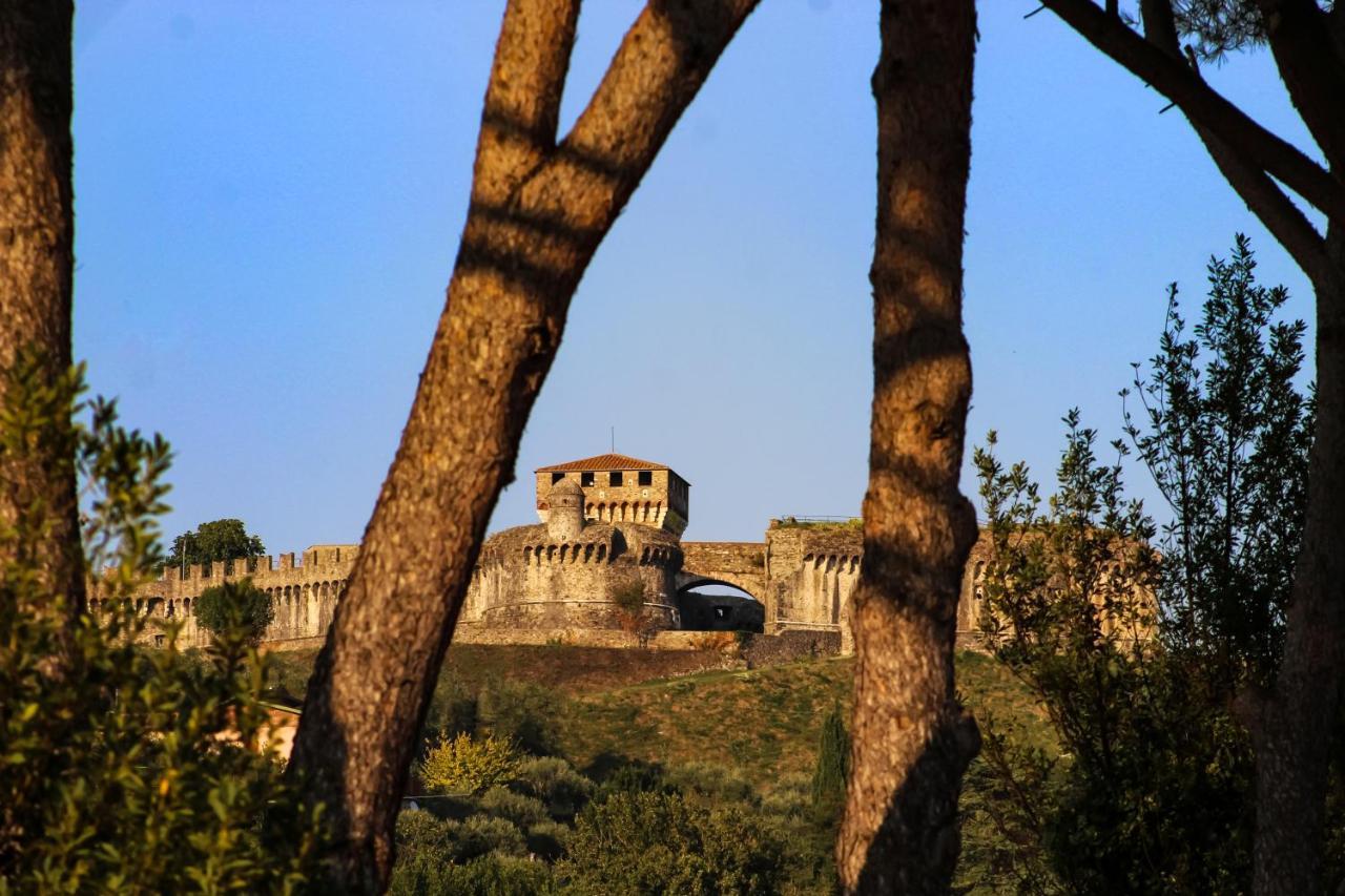 A Casa Di Leda Daire Sarzana Dış mekan fotoğraf